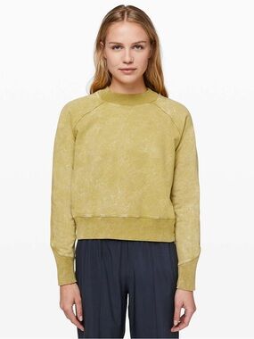 Lululemon Ready to Roll Crewneck